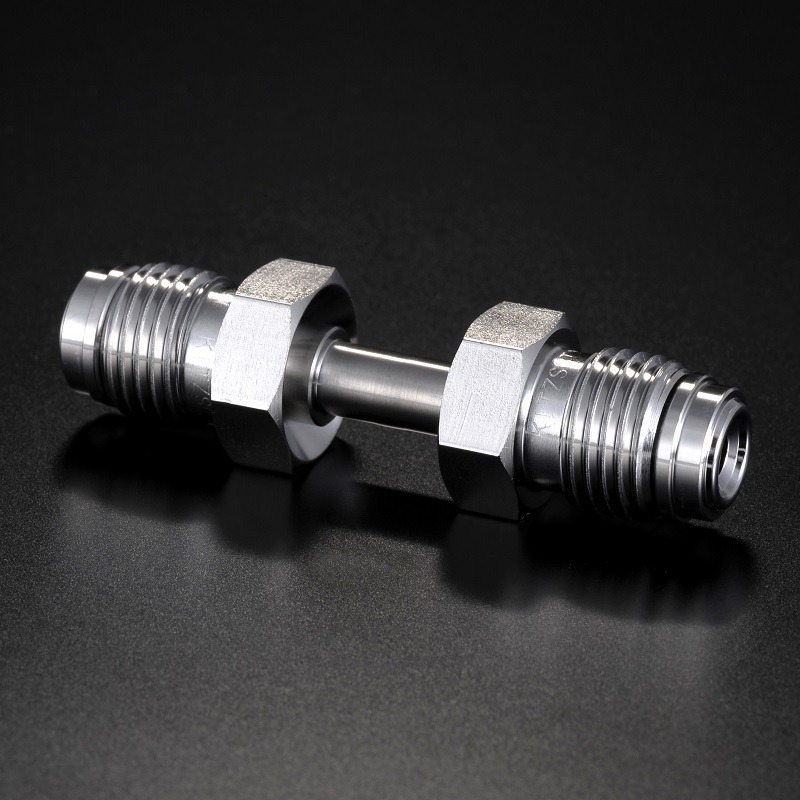 CVC-USMW �_�u���I�X���j�I�� �N���[���o�L���[���J�b�v�����O