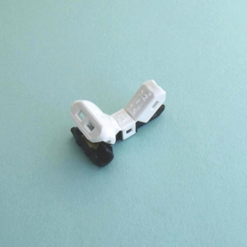 EC-T1 W[RlN^[ Jow Connectors